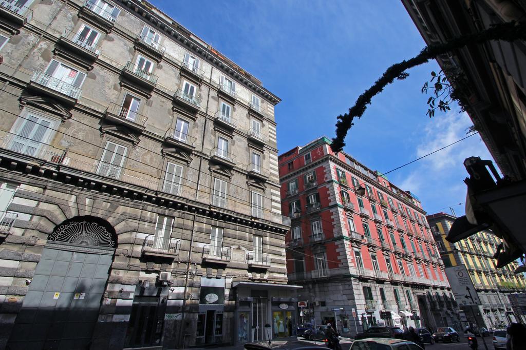 Casa Dante - Historic Apartment In The Perfect Naples Location Zewnętrze zdjęcie